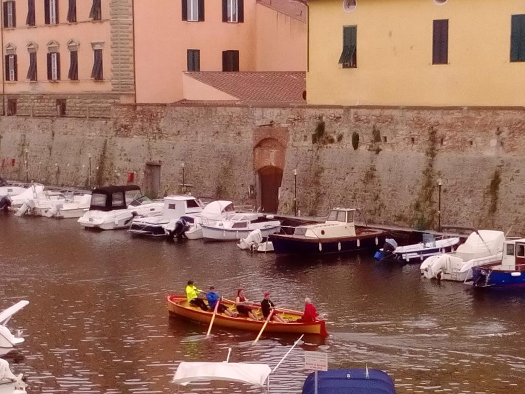 Dogana D'Acqua Rooms & Art Livorno Exterior photo